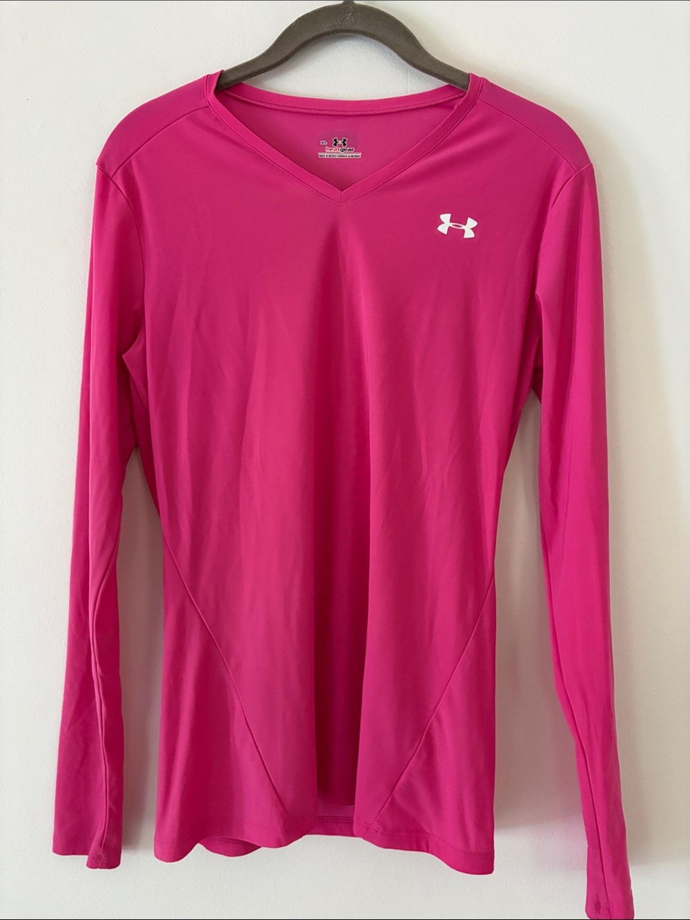 Under Armour Women's Long Sleeve V-Neck Top - Hot Pink